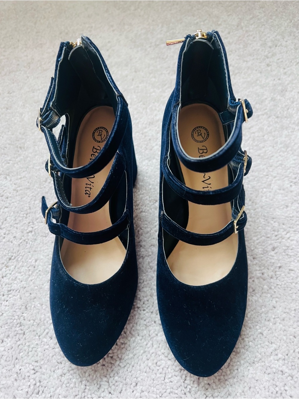 Bella Vita Velvet Triple-Strap Mary Jane Block Heel Pumps - Navy women’s 7M - Picture 3 of 9